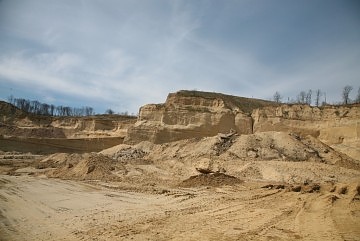 В четвъртък ще се извършат контролирани взривове на кариера „Банево“