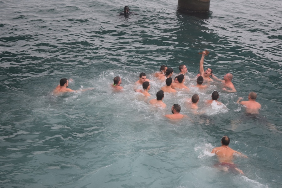 За здраве през новата година се окъпете в морето на Йордановден! Има ли смелчаци?