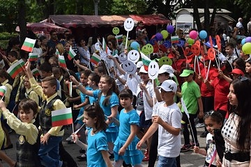 Ето програмата за отбелязване на 24 май - най-масовото и усмихнато честване в календара на Бургас