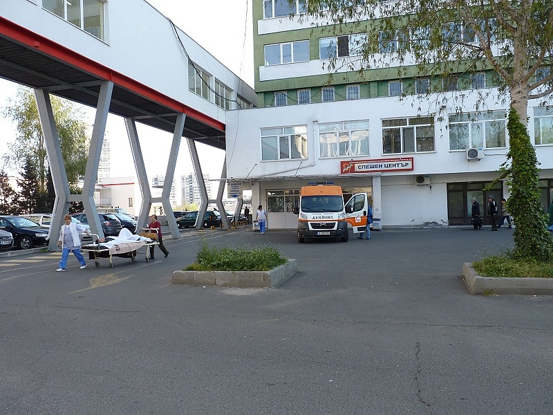 Бум на пациентите с алергични реакции в бургаската болница, спешното отделение помагат на 140 души на денонощие