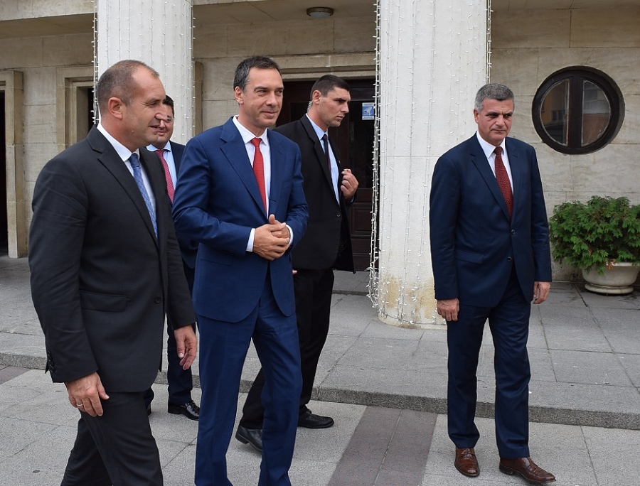Президентът Румен Радев след среща с бургаския кмет: За кратко време Бургас се промени към добро