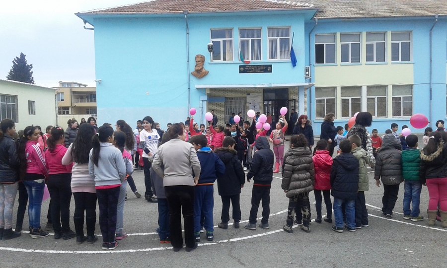 Учениците в Поморие са на училище, няма данни за обявяване на грипна ваканция