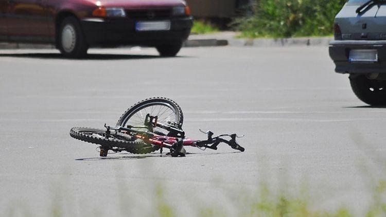 Безразсъден шофьор отнесе дете-велосипедист в Карнобат