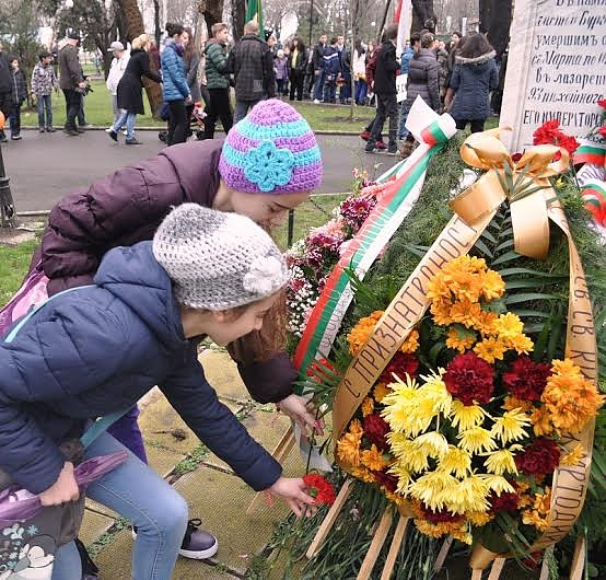 Ето как Бургас ще отбележи с богата празнична програма 140 години от Освобождението на България