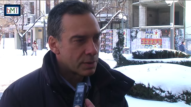 Кметът Димитър Николов след снежния ад в Бургас: Нивото на езерото Вая рязко се повиши, решаваме дали петък ще е учебен ден (ВИДЕО)