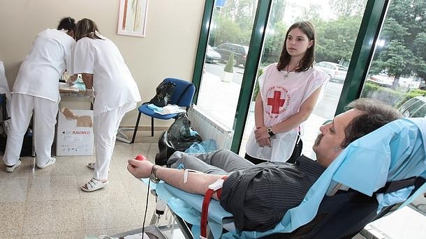 Искате ли да спасите човешки живот на Цветница? Включете се в кръводарителската акция на БЧК-Бургас