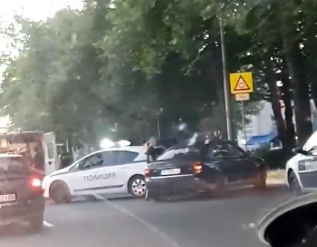 Моторист пострада след катастрофа на бургаския бул. \