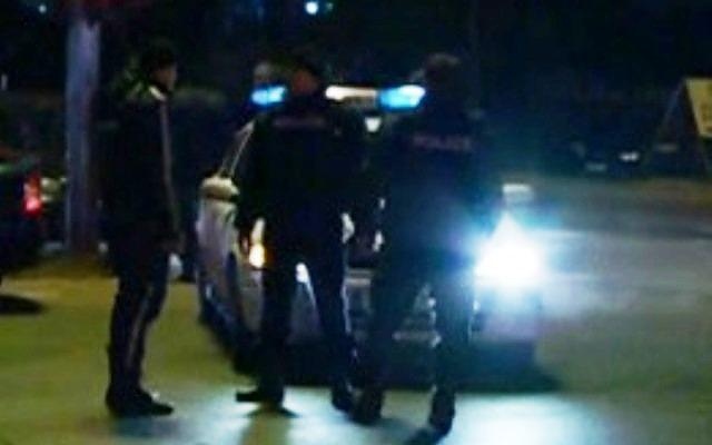 Зрелищен екшън на детска площадка в ж.к. \