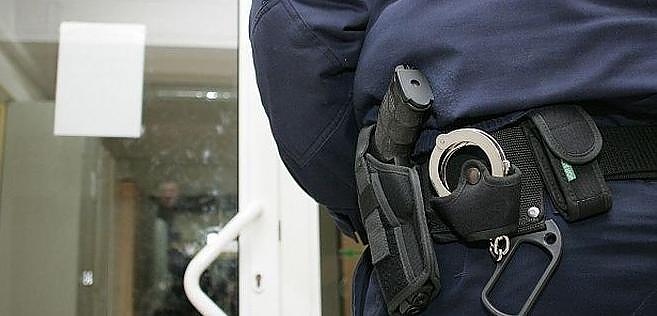 Нагъл хитрец! Служител в хотел пет пъти обира касата, хванаха го след ревизия