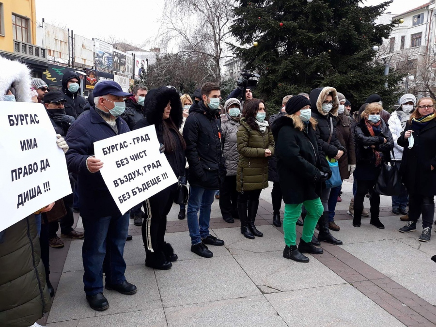Край на мръсния въздух в Бургас? Ето как морския град ще започне борба със замърсяването