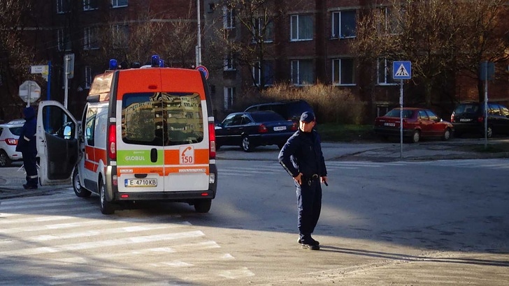 Възрастен мъж с \