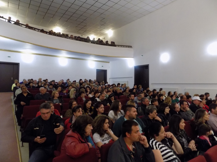 Ивелина Василева в Сунгурларе: Европа подкрепя всяка българска община