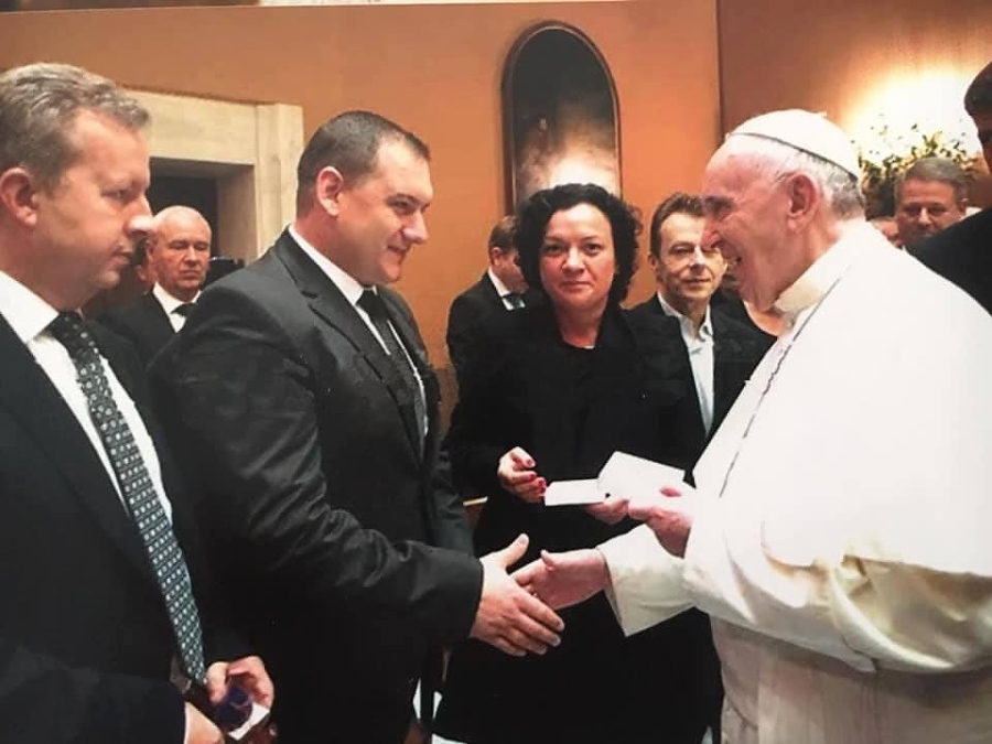 Какво си казаха папа Франциск и Ивелина Василева за опазването на околната среда?