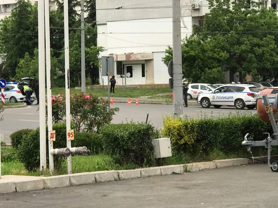 Извънредно! Опел прегази жена в бургаския ж.к. \