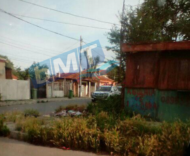 Първо в bMT! Мащабна спецакция в ромската махала в Бургас (СНИМКИ)