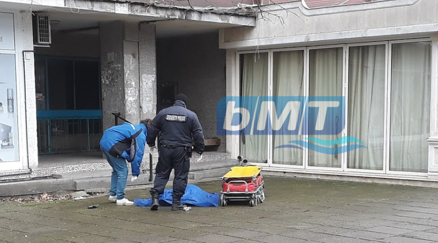 Извънредно! Бременна жена издъхна на място, след като скочи от втория етаж в центъра на Бургас