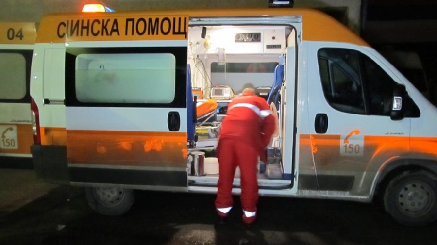 Поредна трагедия! Автомобил уби пешеходец в Каблешково