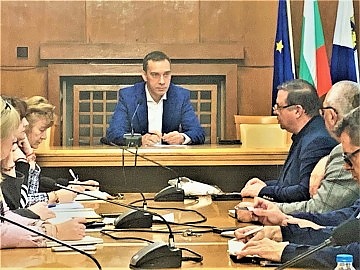Вече и в Бургас ще изследват пробите със съмнения за коронавирус