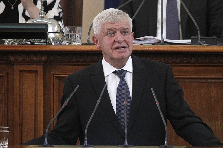 Официално! Удължиха срока на всички мерки срещу коронавируса у нас