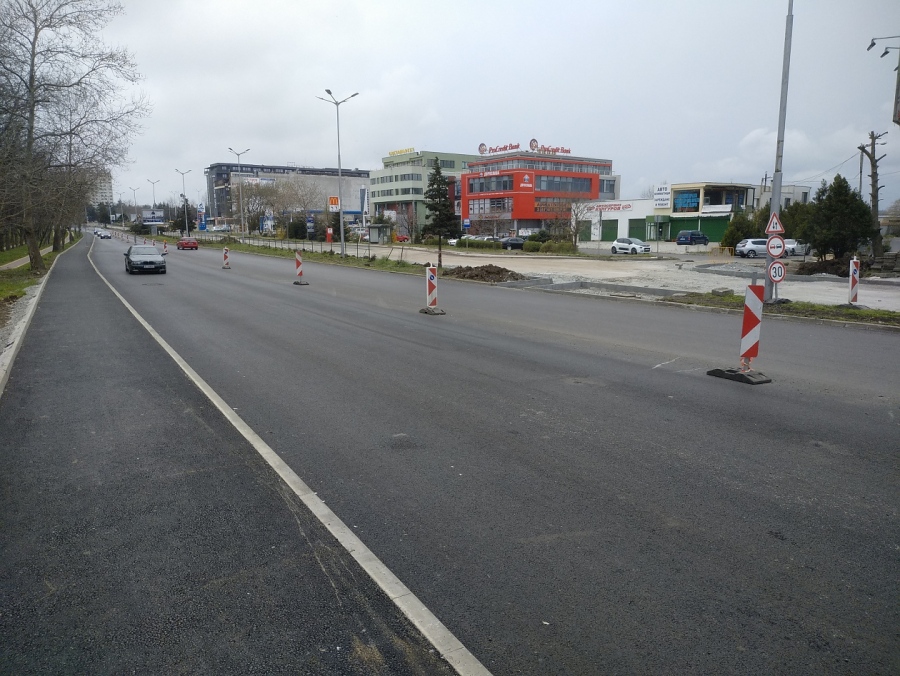 Важно за шофьорите! Част от „Транспортна“ е готова, но ето къде продължават ремонтите в Бургас