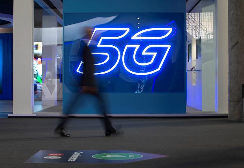 Истина ли е? 5G технологията не разпространява вируси