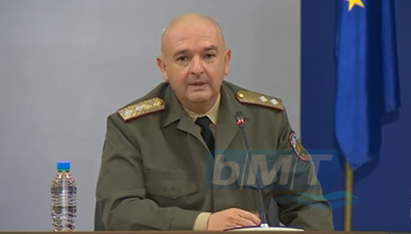 Националният оперативен щаб: Заразените с коронавирус у нас вече са 878