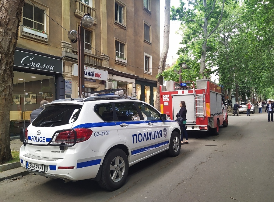 Извънредно! Подпалиха кантората на частен съдебен изпълнител