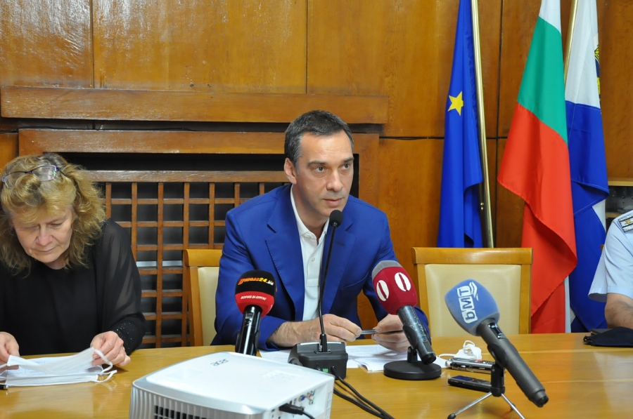 Ето къде и кога ще бъдат абитуриентските балове в Бургас