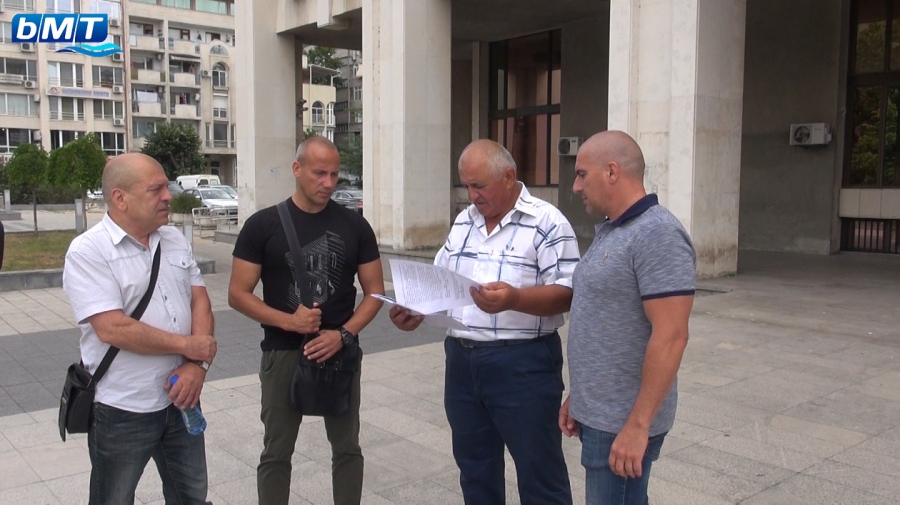 Бургаските граничари издирвани с червена бюлетина на Интерпол: Затворници сме в собствената ни държава (ВИДЕО)