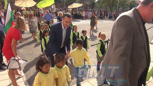 Кметът Димитър Николов каза дали детските градини в Бургас са готови да отворят на  4 януари