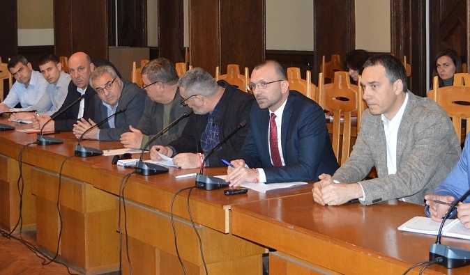 Областният щаб единодушен дали да се затягат мерките в Бургас