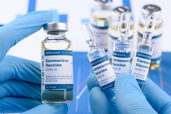 Кабинетът обмисля покупка на ваксини срещу COVID-19, одобрени извън ЕС