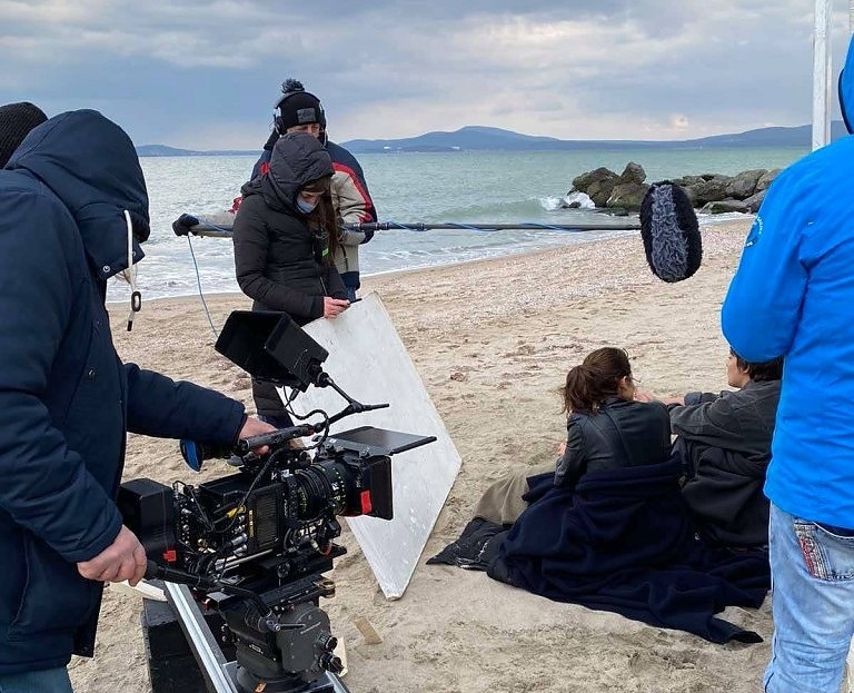 Морската градина на Бургас и плажът влязоха в кадри на холивудска продукция