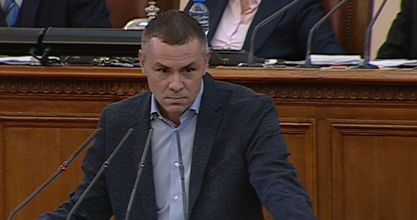 Ицо Хазарта от парламента: Получих послание, че ще загубя най-ценното си, ако продължа да подкрепям Кирил Петков!