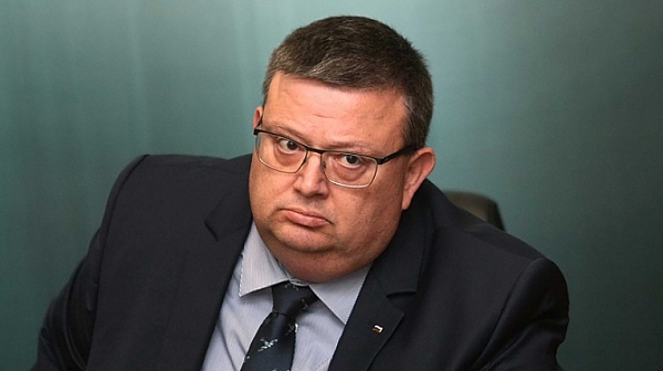 Сотир Цацаров проговори след оставката си: Има натиск върху ръководството на ДАНС!