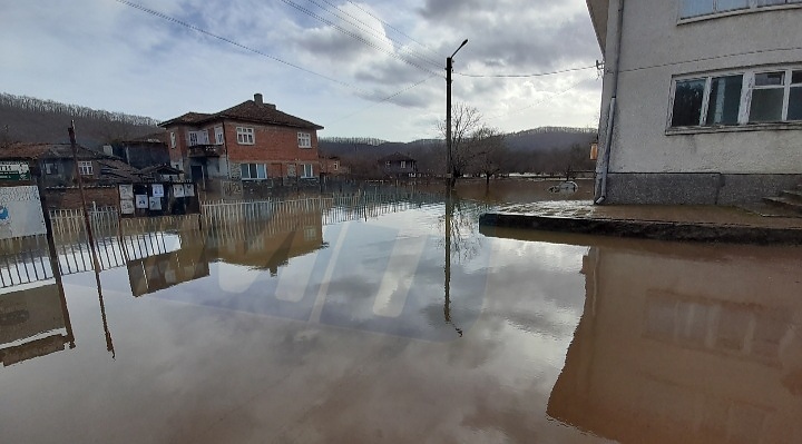 Ще бъде ли решен проблемът с наводненията в село Кости?