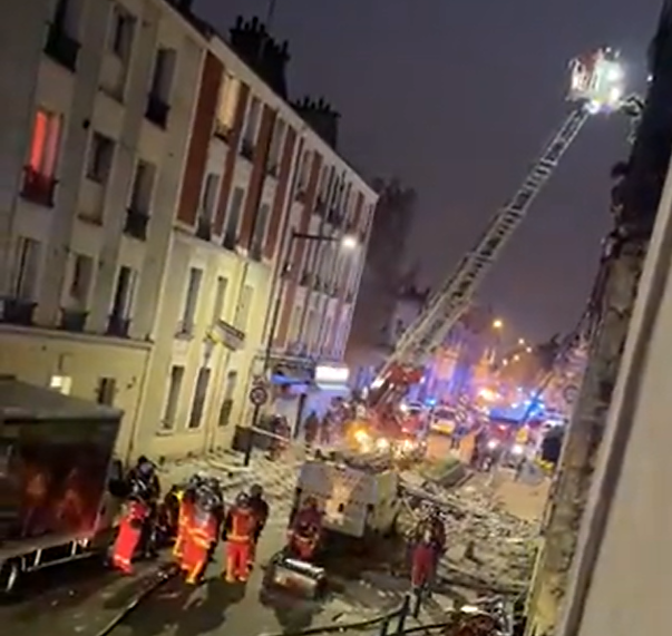 Взрив в жилищен блок в Париж, 9 души са ранени