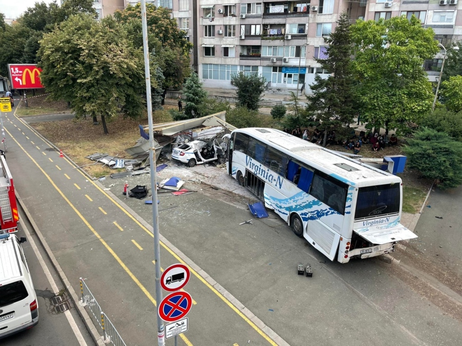 Директорът на Европол: Трагедията в Бургас показа как престъпните мрежи работят динамично