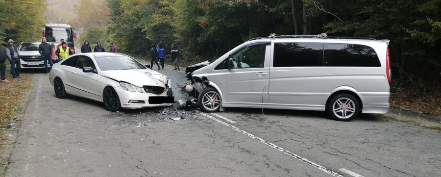 Челна катастрофа на пътя Бургас-Малко Търново, има пострадали (ОБНОВЕНА)
