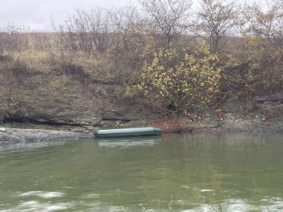 Откриха лодката на двамата изчезнали рибари край Бургас