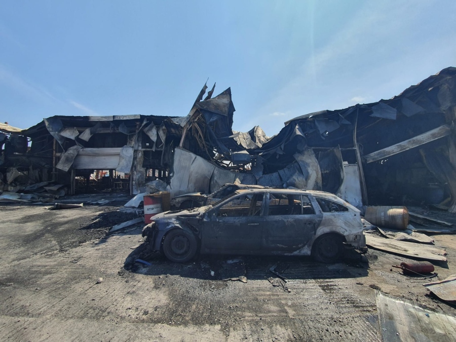 Гзова горелка е причинила пожара в индустриалната зона в Бургас