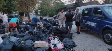 Удар срещу стоките ментета в Слънчев бряг: Иззеха десетки хиляди дрехи, обувки и чанти на известни марки
