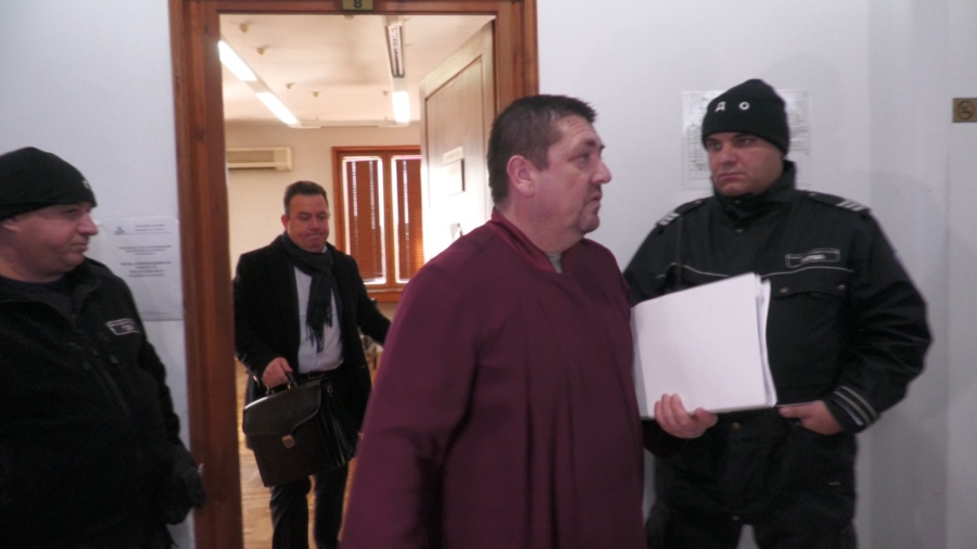 Фалстарт на делото за отстраняването на директора на ВиК-Бургас