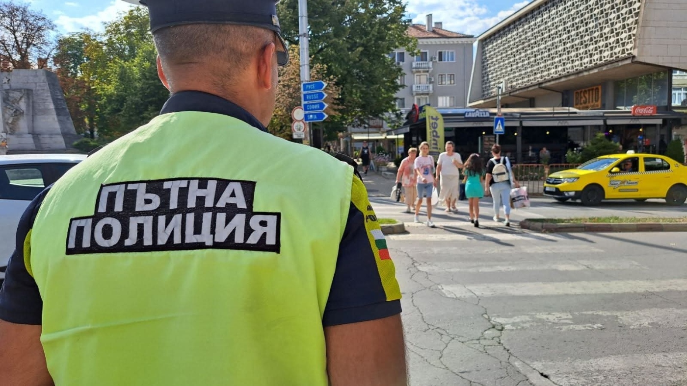 Нови правила и по-солени глоби за пешеходците от днес