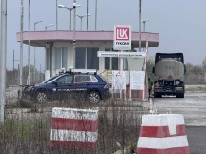 Румен Спецов освобождава председателя на УС на „Лукойл Нефтохим Бургас“ Евгени Маняхин