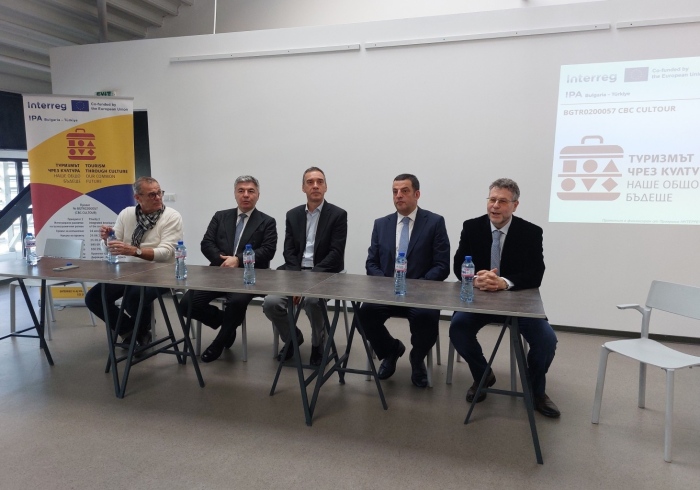 Графичната база в Бургас ще се превърне в Културно-образователен център и музей