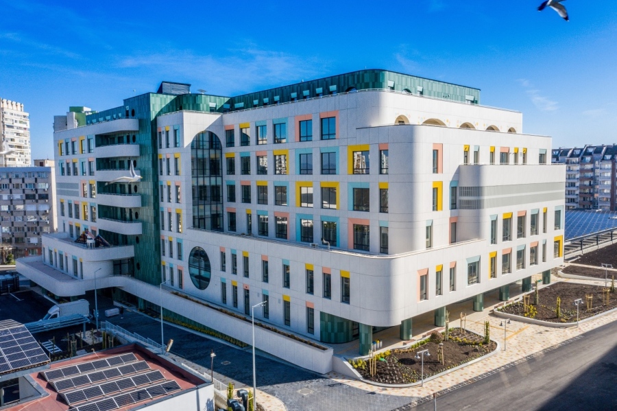 И четиримата кандидати за управител на Детската болница са допуснати до финалния етап на конкурса